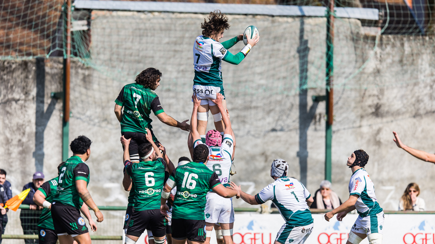 230304 2P 8249 Perchicot16 9